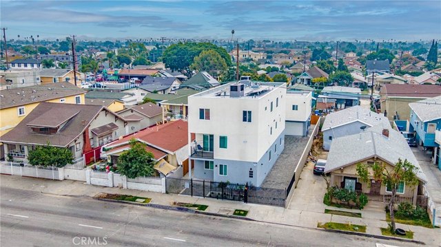 Exterior of 232 E Gage Ave, Los Angeles, CA 90003
