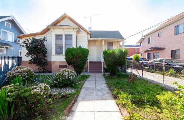 616 E 28th St, Los Angeles, CA 90011